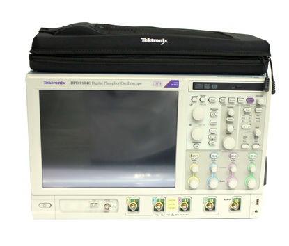 Tektronix DPO7104C